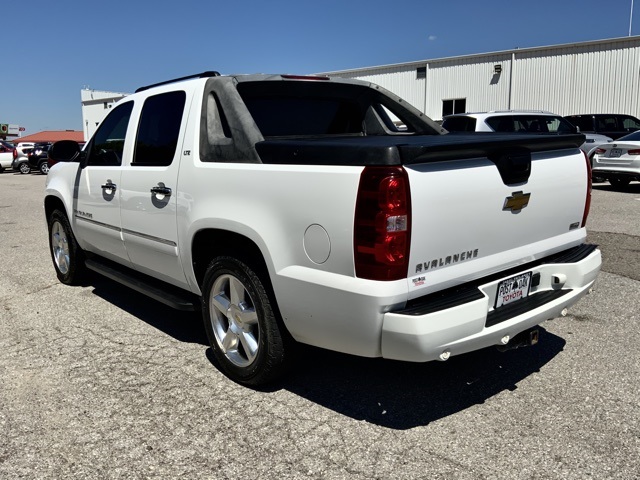 Pre-Owned 2009 Chevrolet LTZ 4D Crew Cab in Midwest City #N137448B ...